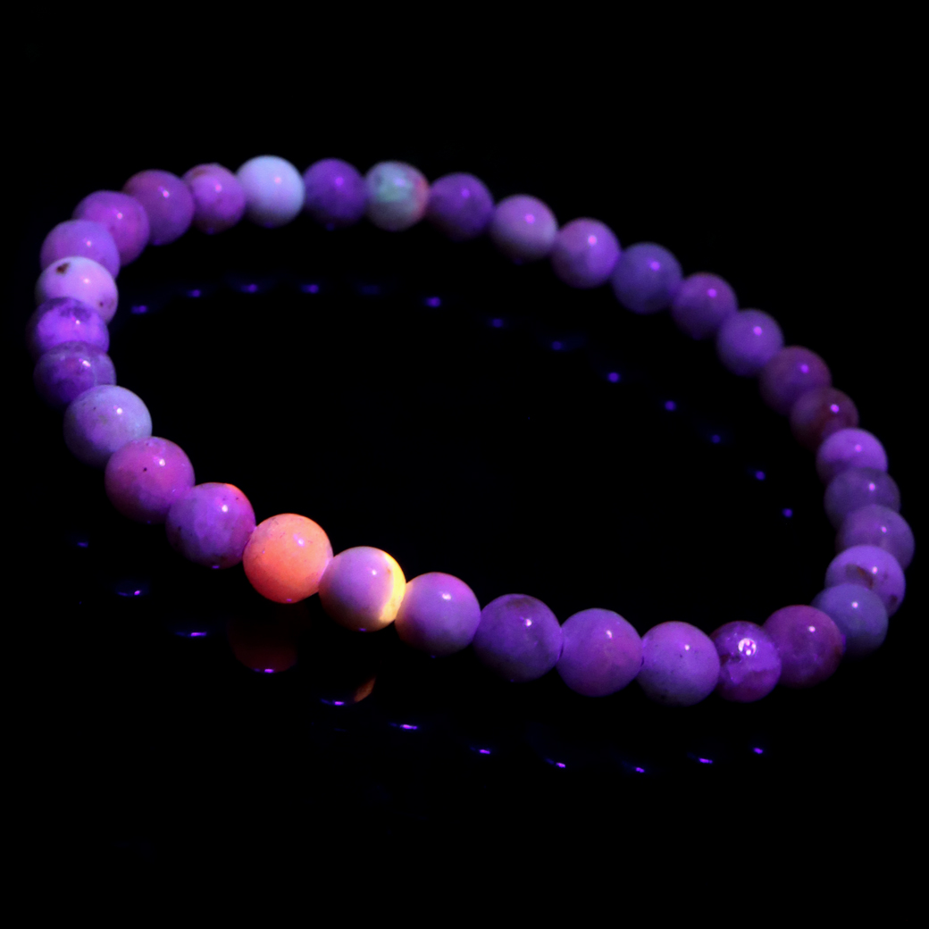 ハックマナイト ブレスレット 1点物 ハックマン石 天然石 パワーストーン ブラックライト付き