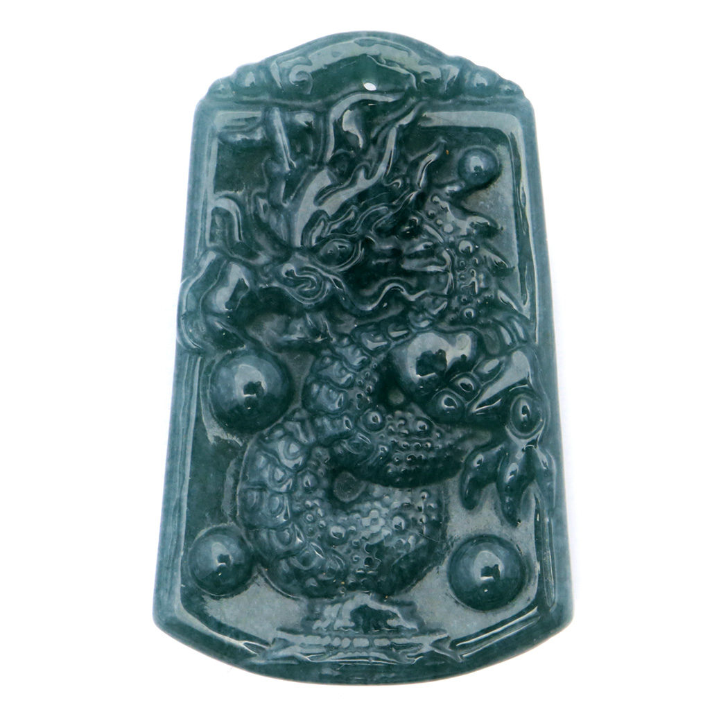 龍 翡翠 グアテマラ産 ペンダント トップ用 素材 ルース バチカン無し 昇り龍 1点もの たつ 辰 干支 お守り 龍神 開運 商売繁盛 運気上昇