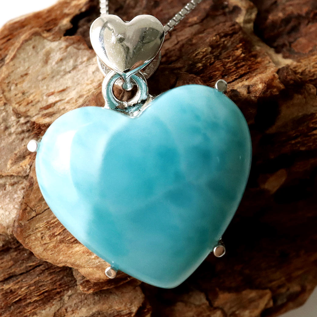 ラリマー ペンダント ハート型 カリブ海を連想させるスカイブルー ドミニカ産 Silver925 チェーン付き