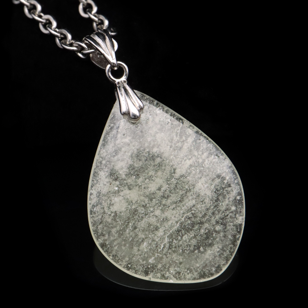 リビアングラス ペンダント Silver925 鑑別書付き インパクトガラス 衝突溶融ガラス 天然石