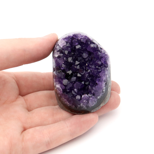 アメジスト クラスター 側面磨き 紫水晶 置き物 原石 ウルグアイ産 天然石 AAA 1点物 2月 誕生石