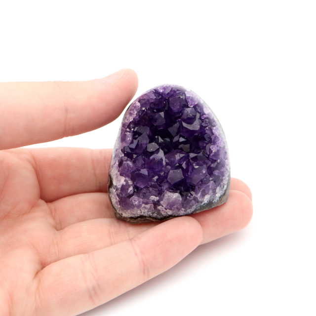 アメジスト クラスター 側面磨き 紫水晶 置き物 原石 ウルグアイ産 天然石 AAA 1点物 2月 誕生石