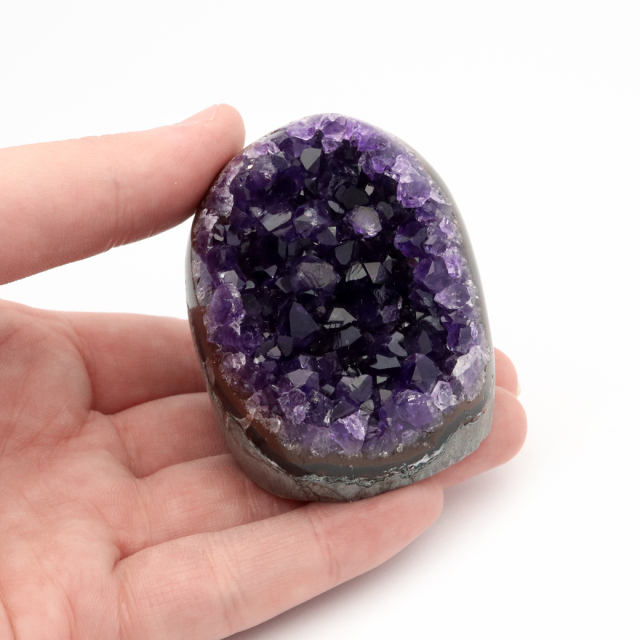 アメジスト クラスター 側面磨き 紫水晶 置き物 原石 ウルグアイ産 天然石 AAA 1点物 2月 誕生石
