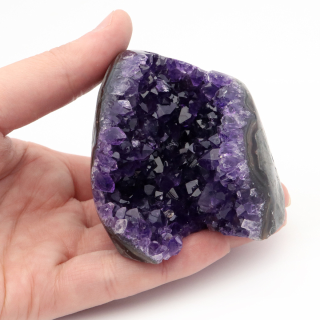 アメジスト クラスター 側面磨き 紫水晶 置き物 原石 ウルグアイ産 天然石 AAA 1点物 2月 誕生石