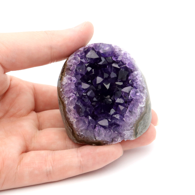 アメジスト クラスター 側面磨き 紫水晶 置き物 原石 ウルグアイ産 天然石 AAA 1点物 2月 誕生石