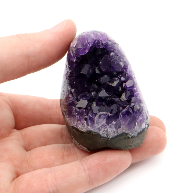アメジスト クラスター 側面磨き 紫水晶 置き物 原石 ウルグアイ産 天然石 AAA 1点物 2月 誕生石