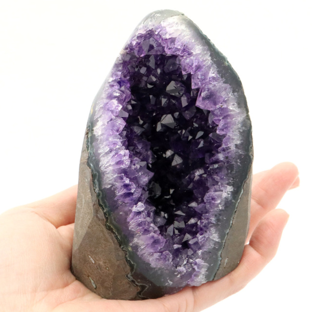 アメジスト クラスター 側面磨き AAA 紫水晶 置き物 原石 ウルグアイ産 天然石 1点物 2月 誕生石