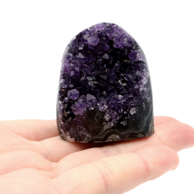 アメジスト クラスター 側面磨き AAA ドゥルーザ 紫水晶 置き物 原石 ウルグアイ産 天然石 1点物 2月 誕生石 天然石