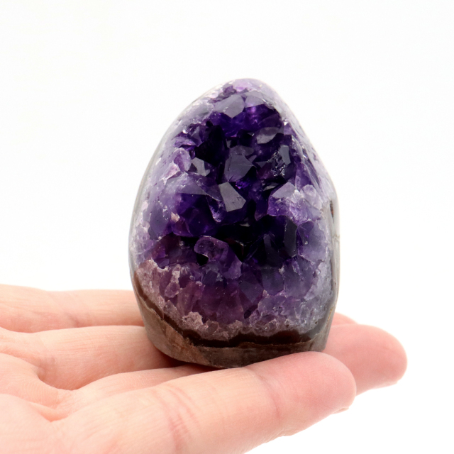 アメジスト クラスター 側面磨き AAA ドゥルーザ 紫水晶 置き物 原石 ウルグアイ産 天然石 1点物 2月 誕生石 天然石