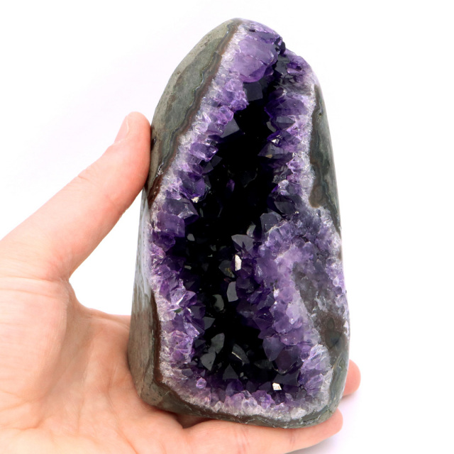 アメジスト クラスター 側面磨き 紫水晶 置き物 原石 ウルグアイ産 天然石 AAA 1点物 2月 誕生石