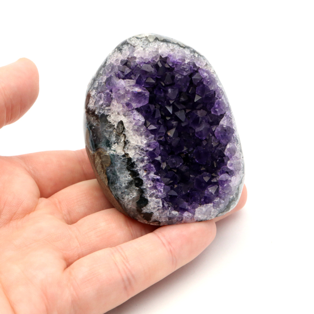 アメジスト クラスター 側面磨き AAA ドゥルーザ 紫水晶 置き物 原石 ウルグアイ産 天然石 1点物 2月 誕生石 天然石 amethyst