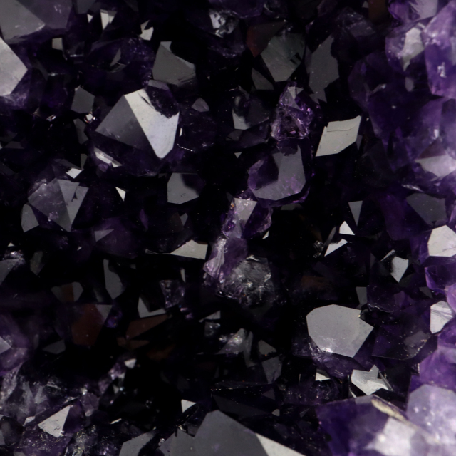 アメジスト クラスター 側面磨き エクストラ グレード EX ドゥルーザ 紫水晶 置き物 原石 ウルグアイ産 天然石 1点物 35月 誕生石