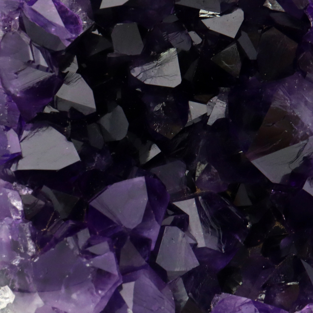 アメジスト クラスター 側面磨き 台座付き エクストラ グレード EX 紫