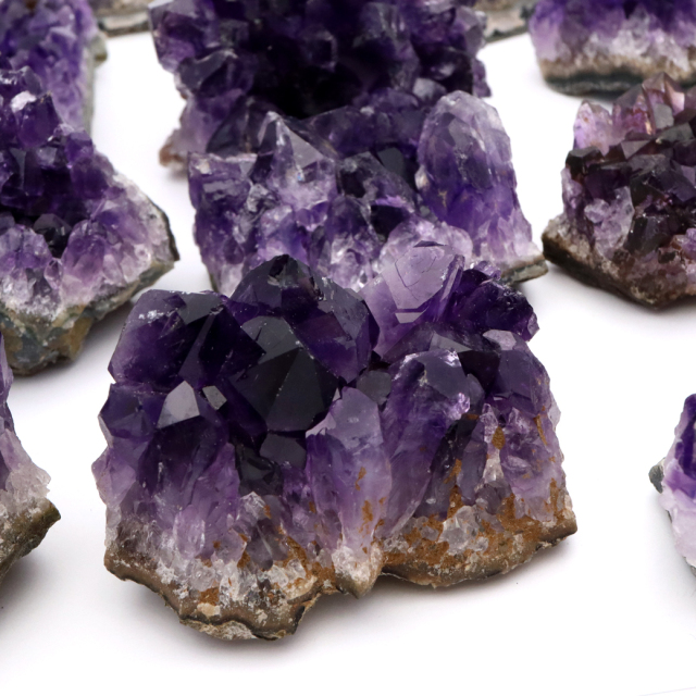 アメジスト クラスター 箱売り 約1.2kg AAA 紫水晶 置き物