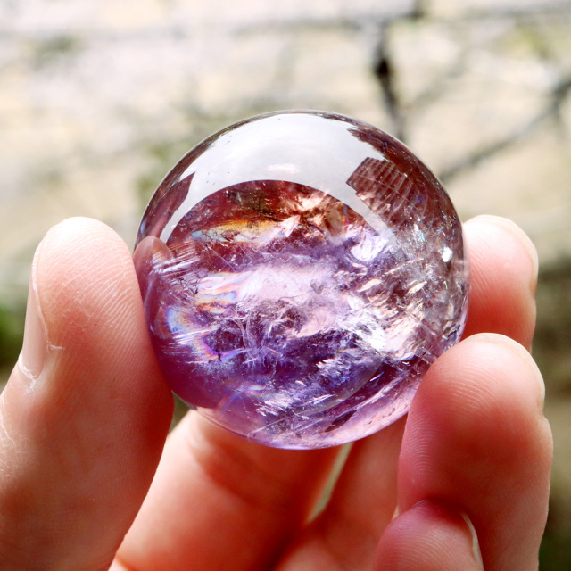 透明度の高いアメジスト 虹入り レインボー 紫水晶 スフィア 丸玉