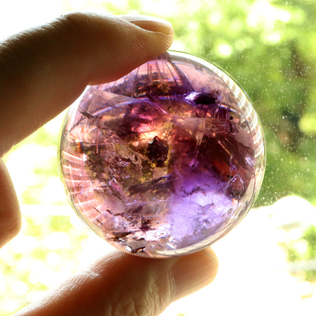 ✳️✨高透明度抜群丸玉‼️極上クオリティ✨レインボー ブラジル産 水晶 丸玉 天然石 アメジスト 紫水晶 丸玉 虹入り レインボー ブラジル バイーア州産 AAA
