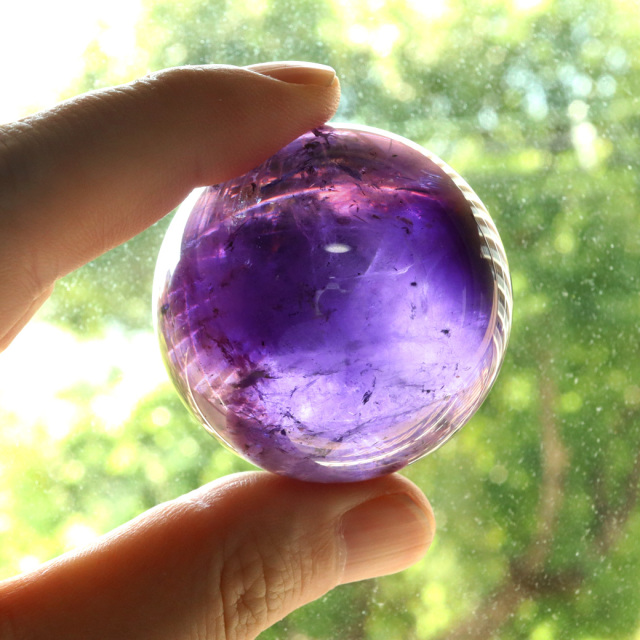 アメジスト 紫水晶 丸玉 ブラジル バイーア州産 AAA 直径約44mm 台座付き 1点もの スフィア 2月 誕生石 置き物