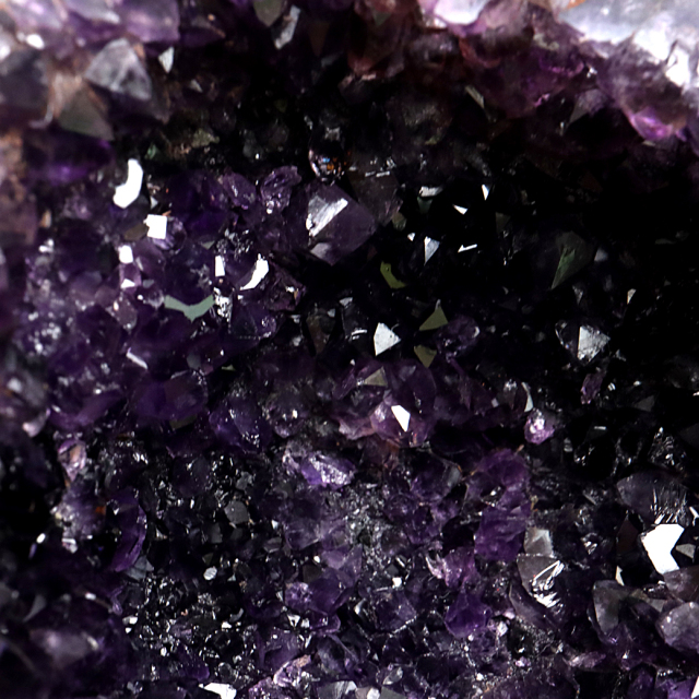 アメジスト ドーム 約2.7kg 紫水晶 ジオード 晶洞 天然石 ウルグアイ産 1点物 台座付き