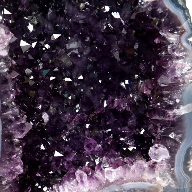アメジスト ドーム 約4.58kg AAA 紫水晶 ジオード カペーラ 晶洞 天然石 ブラジル産 1点物 台座付き Amethyst Dome