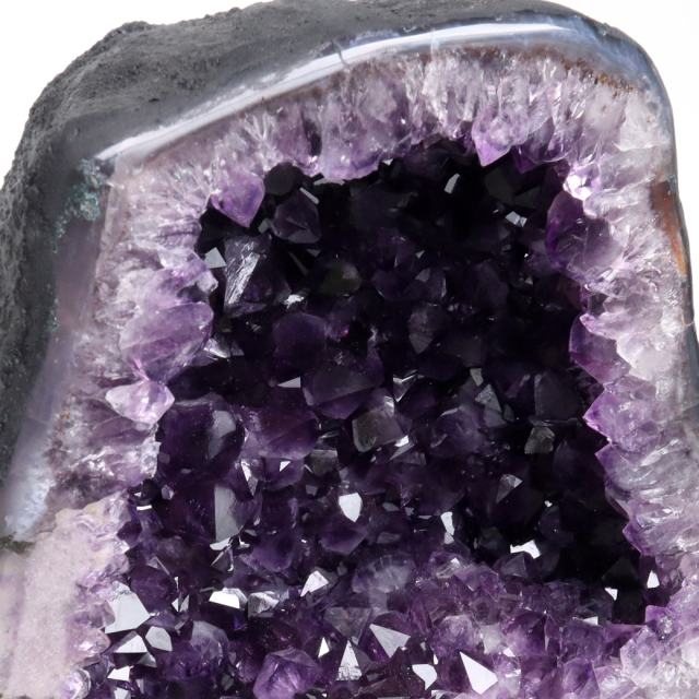 アメジスト ドーム AAA 紫水晶 ジオード カペーラ 晶洞 天然石 ブラジル産 1点物 玄関 風水 パワーストーン 台座付き