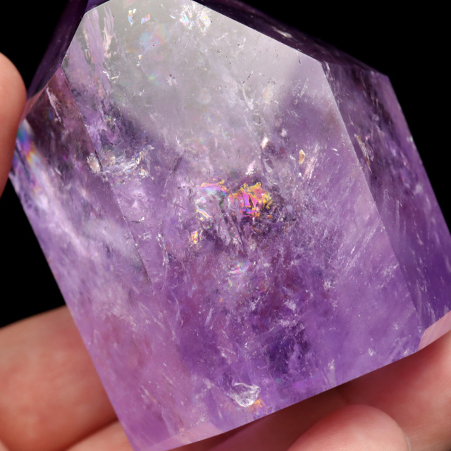 アメジスト 六角柱 ポイント 1点もの ボリビア産 AAA 虹入り レインボー 紫水晶 原石 置き物 浄化 2月 誕生石 卓上サイズ Amethyst