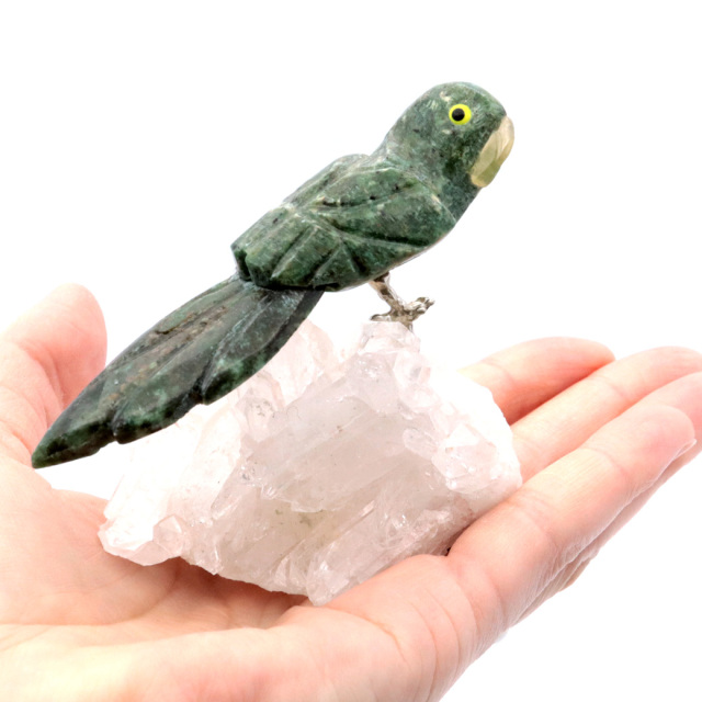 天然石 鳥 置き物 オーナメント 宝石鳥 インコ インド翡翠 オウム 水晶 クラスター 原石 パワーストーン 彫刻 彫り物 天然石 1点もの
