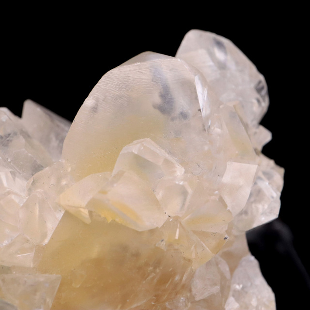 イエロー カルサイト クラスター 雲南省 30g 1点もの 天然石 原石 パワーストーン 浄化グッズ 癒し ヒーリング