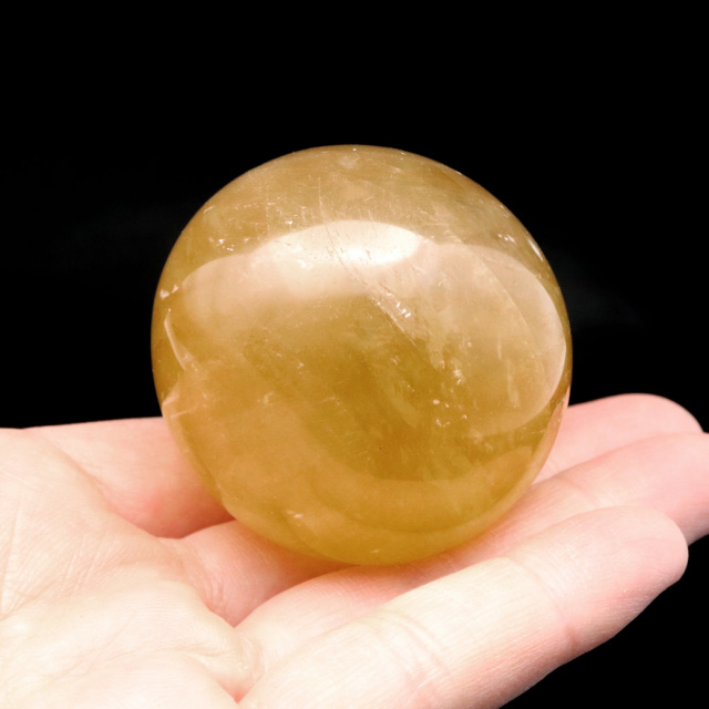 イエローカルサイト置物（スタンド付き） 楽天市場】イエロー カルサイト クラスター 雲南省 38g 1点もの