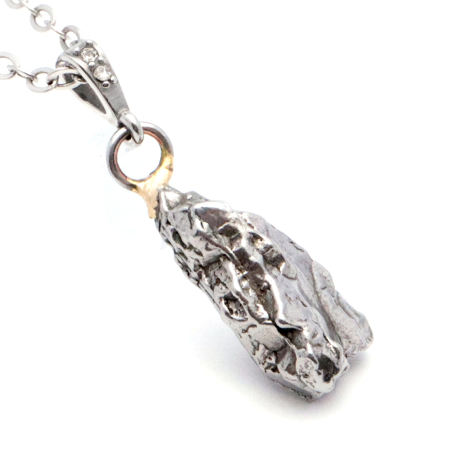 カンポ・デル・シエロ 隕石 ペンダント メテオライト ネックレス 1点もの アルゼンチン産 鉄隕石 Campo del Cielo