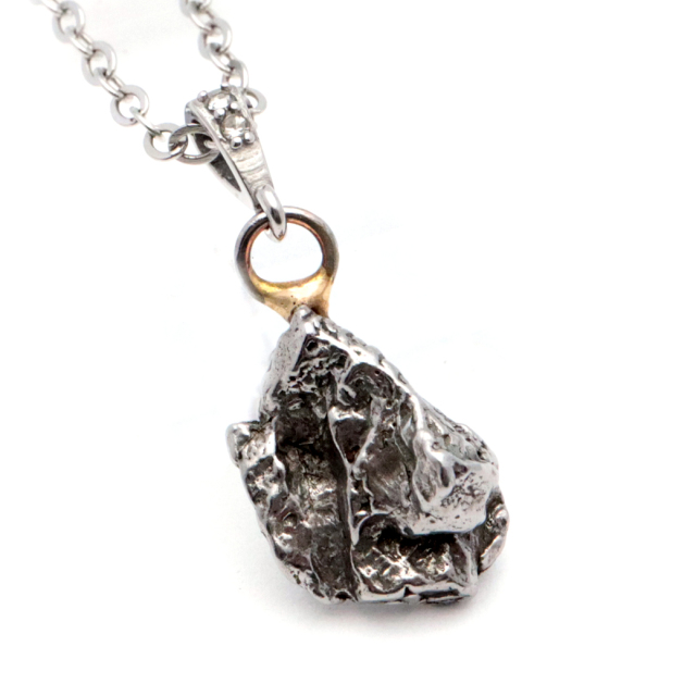 カンポ・デル・シエロ 隕石 ペンダント メテオライト ネックレス 1点もの アルゼンチン産 鉄隕石 Campo del Cielo