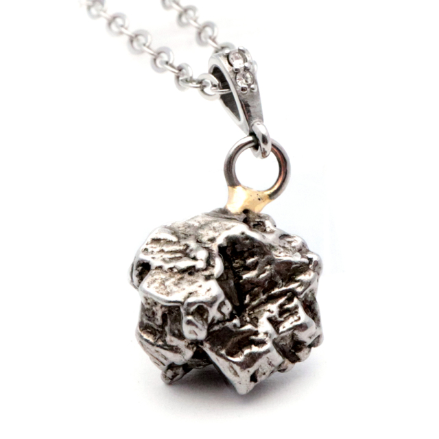 カンポ・デル・シエロ 隕石 ペンダント メテオライト ネックレス 1点もの アルゼンチン産 鉄隕石 Campo del Cielo