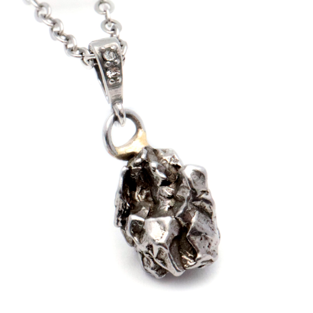 カンポ・デル・シエロ 隕石 ペンダント メテオライト ネックレス 1点もの アルゼンチン産 鉄隕石 Campo del Cielo