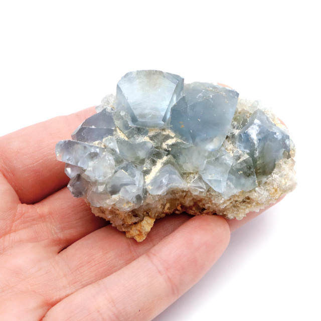 セレスタイト 原石 クラスター マダガスカル産 天青石 パワーストーン 天然石 1点もの 天の石 Celestite