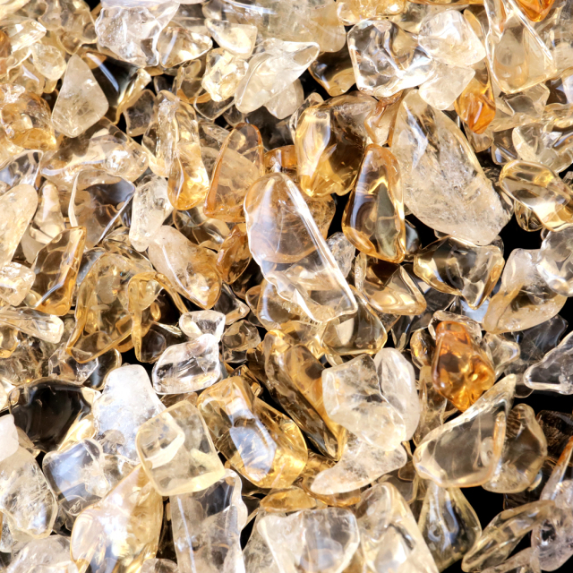 シトリン 黄水晶 さざれ石 本物 サイズ小 1kg まとめ売り お得 天然石 パワーストーン 浄化グッズ ネイルパーツ 材料