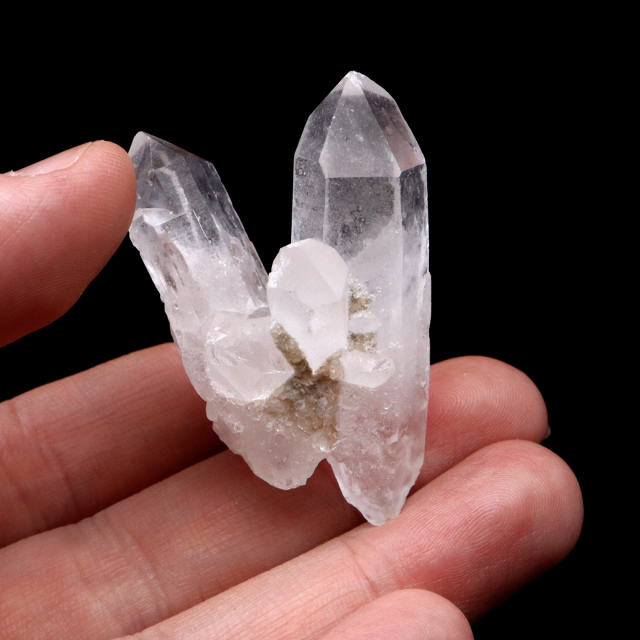 天然 水晶 クラスター 中国 貴州省産 原石 天然石 1点物 パワーストーン