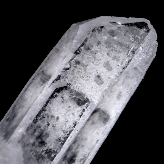 天然 水晶 クラスター 中国 貴州省産 原石 天然石 1点物 パワーストーン