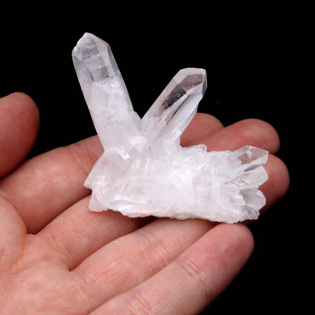 天然 水晶 クラスター 中国 貴州省産 原石 天然石 1点物 パワーストーン
