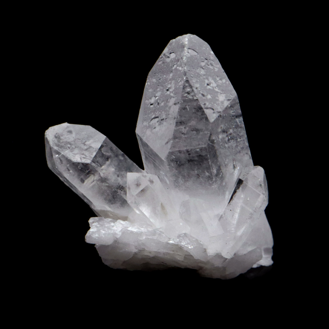 天然 水晶 クラスター 貴州省産 原石 天然石 1点物 パワーストーン