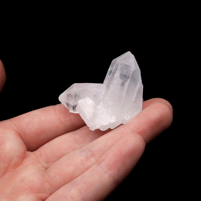 天然 水晶 クラスター 貴州省産 原石 天然石 1点物 パワーストーン