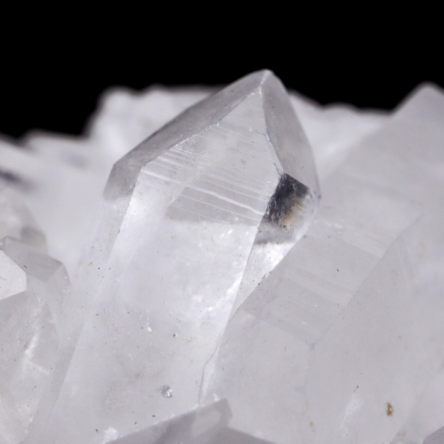 天然 水晶 クラスター 貴州省産 原石 天然石 1点物 パワーストーン