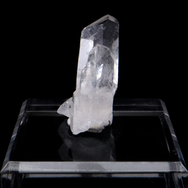 天然 水晶 クラスター 台付き ブラジル トマスゴンサガ産 原石 天然石 1点物 パワーストーン