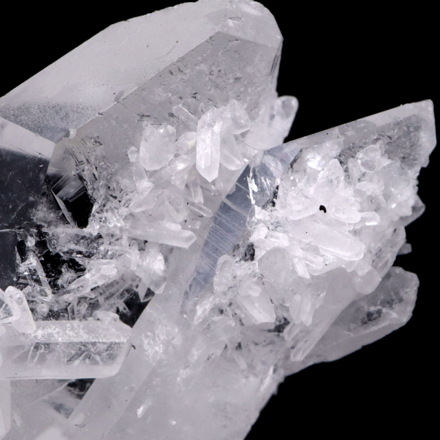 天然 水晶 クラスター 207g 中国 貴州省産 原石 天然石 1点物