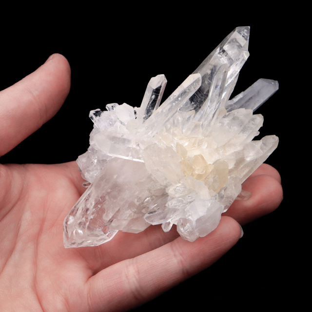 ✨天然‥原石✨国産水晶クラスターBigサイズ・希少品 天然 水晶 クラスター 183g 中国 貴州省産 原石 天然石 1点物