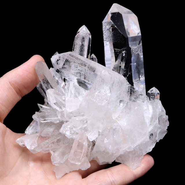 天然 水晶 クラスター 536g ブラジル ゼッカ産 透明感が美しい ゼッカクォーツ 原石 天然石 1点物 パワーストーン