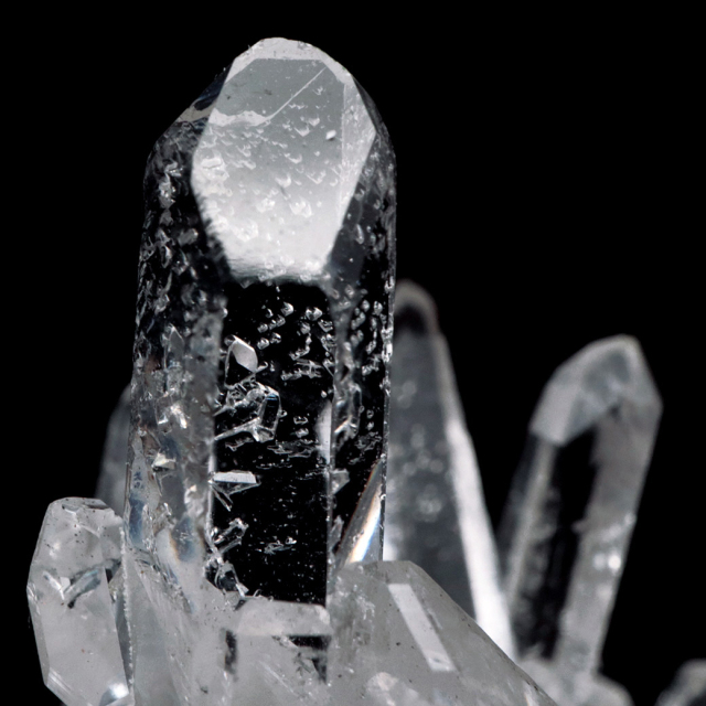 天然 水晶 クラスター ブラジル ゼッカ産 透明感が美しい ゼッカクォーツ 原石 天然石 1点物 パワーストーン ミニサイズ