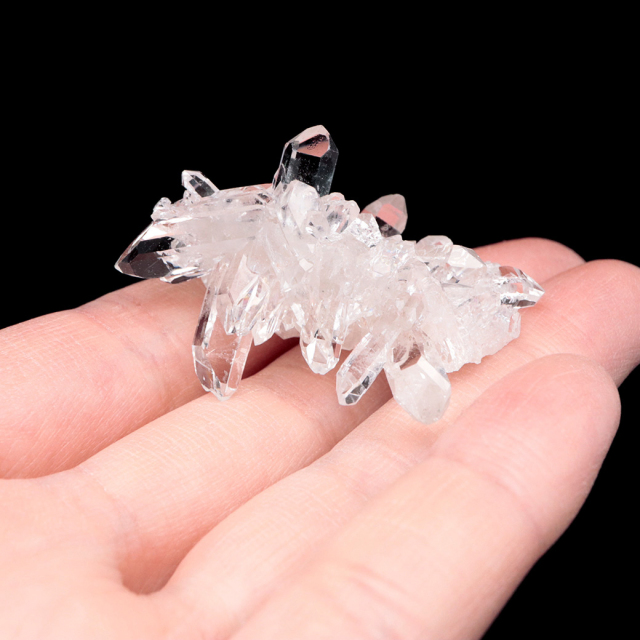 天然 水晶 クラスター ブラジル ゼッカ産 透明感が美しい ゼッカクォーツ 原石 天然石 1点物 パワーストーン ミニサイズ