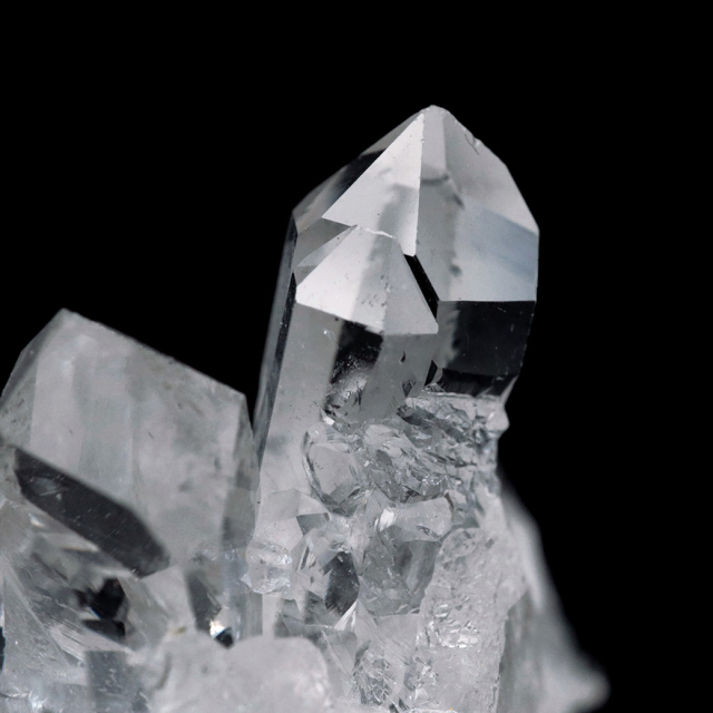天然 水晶 クラスター ブラジル ゼッカ産 透明感が美しい ゼッカクォーツ 原石 天然石 1点物 パワーストーン ミニサイズ