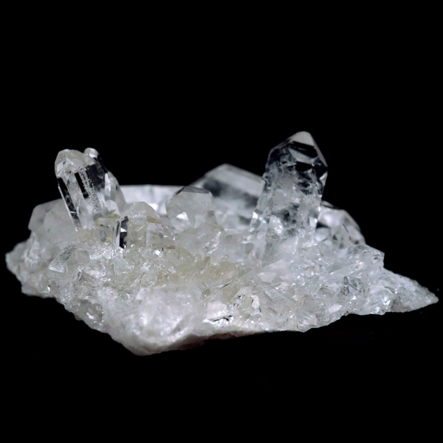 天然 水晶 クラスター ブラジル ゼッカ産 透明感が美しい ゼッカクォーツ 原石 天然石 1点物 パワーストーン ミニサイズ