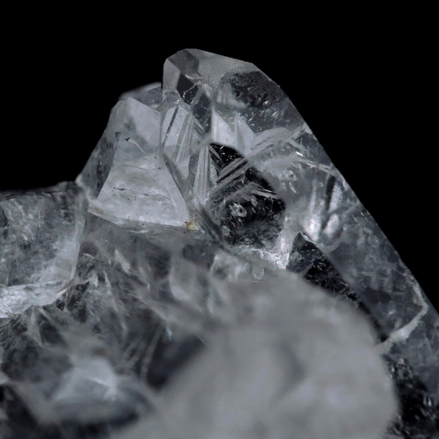 天然 水晶 クラスター ブラジル ゼッカ産 透明感が美しい ゼッカクォーツ 原石 天然石 1点物 パワーストーン ミニサイズ
