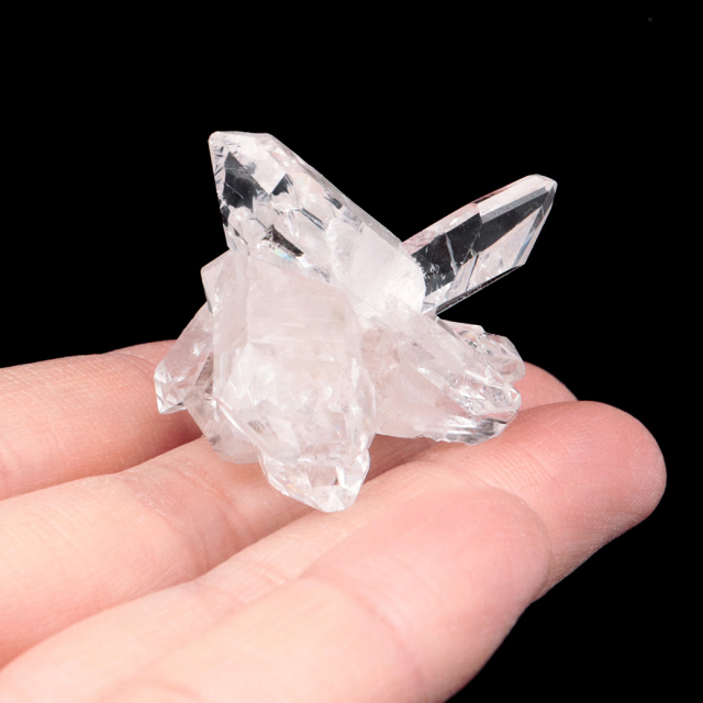 天然 水晶 クラスター ブラジル ゼッカ産 透明感が美しい ゼッカクォーツ 原石 天然石 1点物 パワーストーン ミニサイズ